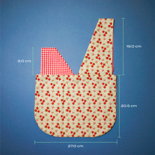 Reversible Flowers & Checkered Lunch Bag - Image 4